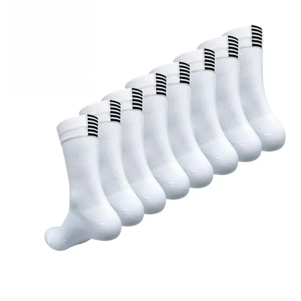 socks de cyclisme à séchage rapide pour hommes et femmes en paquet de 4 paires, coloris blanc, design classique