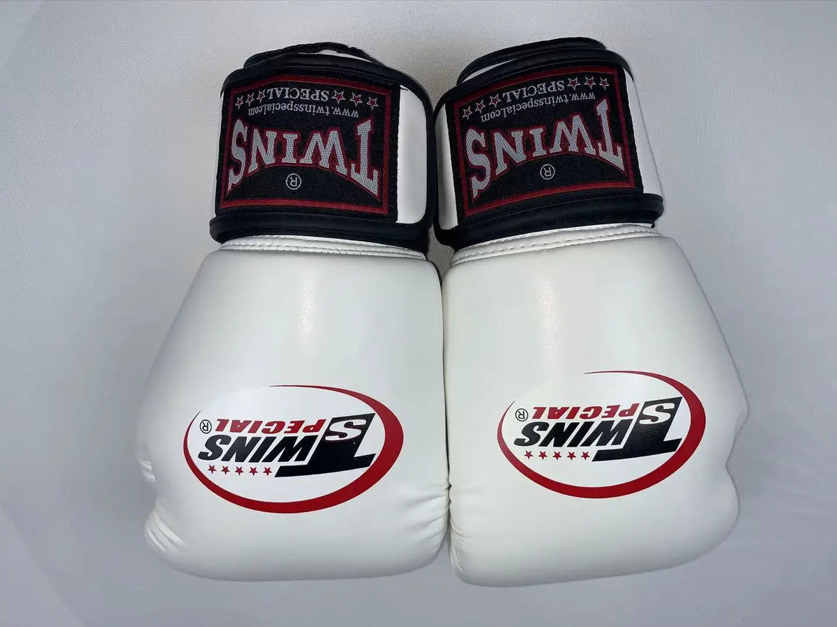 Gants de Boxe PU – Muay Thaï, Boxe, MMA & Kickboxing | Family Muay Thai
